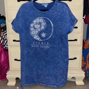 Oversized graphic Tee